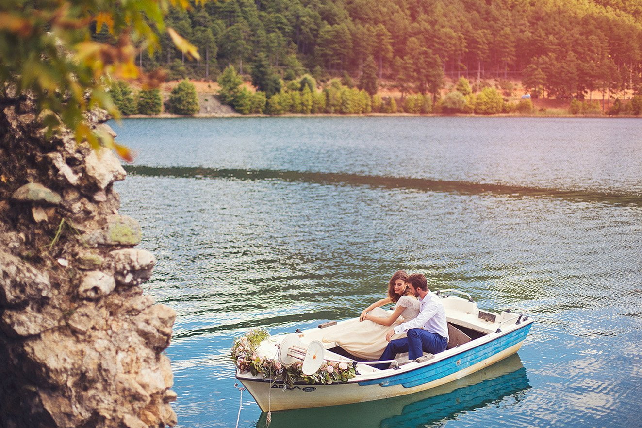 Fiorello Photography - Elopement by the Lake Doxa