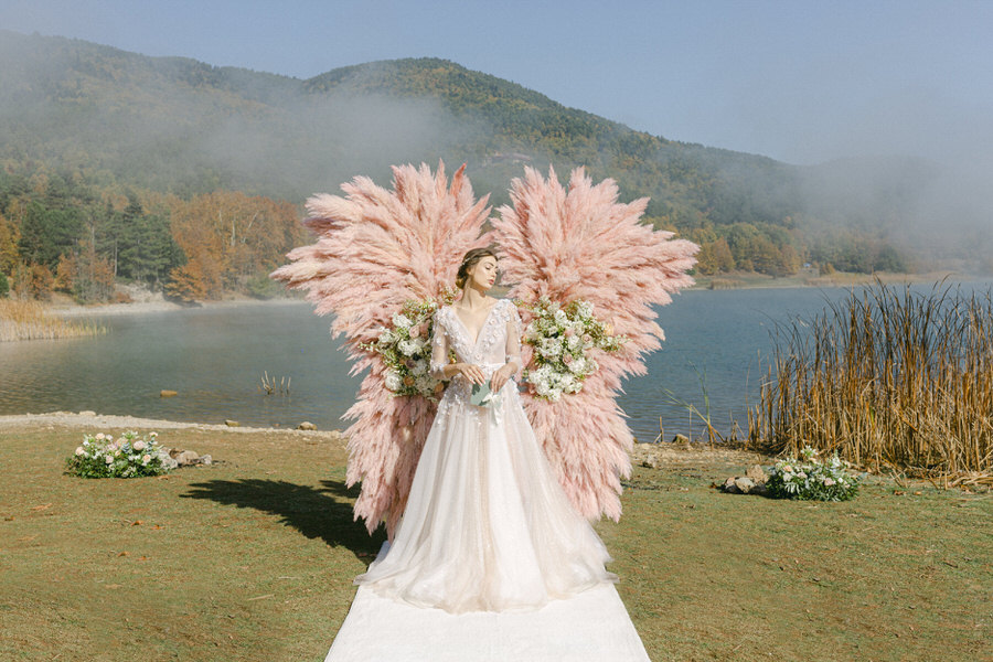 Botticelli Inspired Wedding Editorial in Greece Featured in MagnoliaRouge