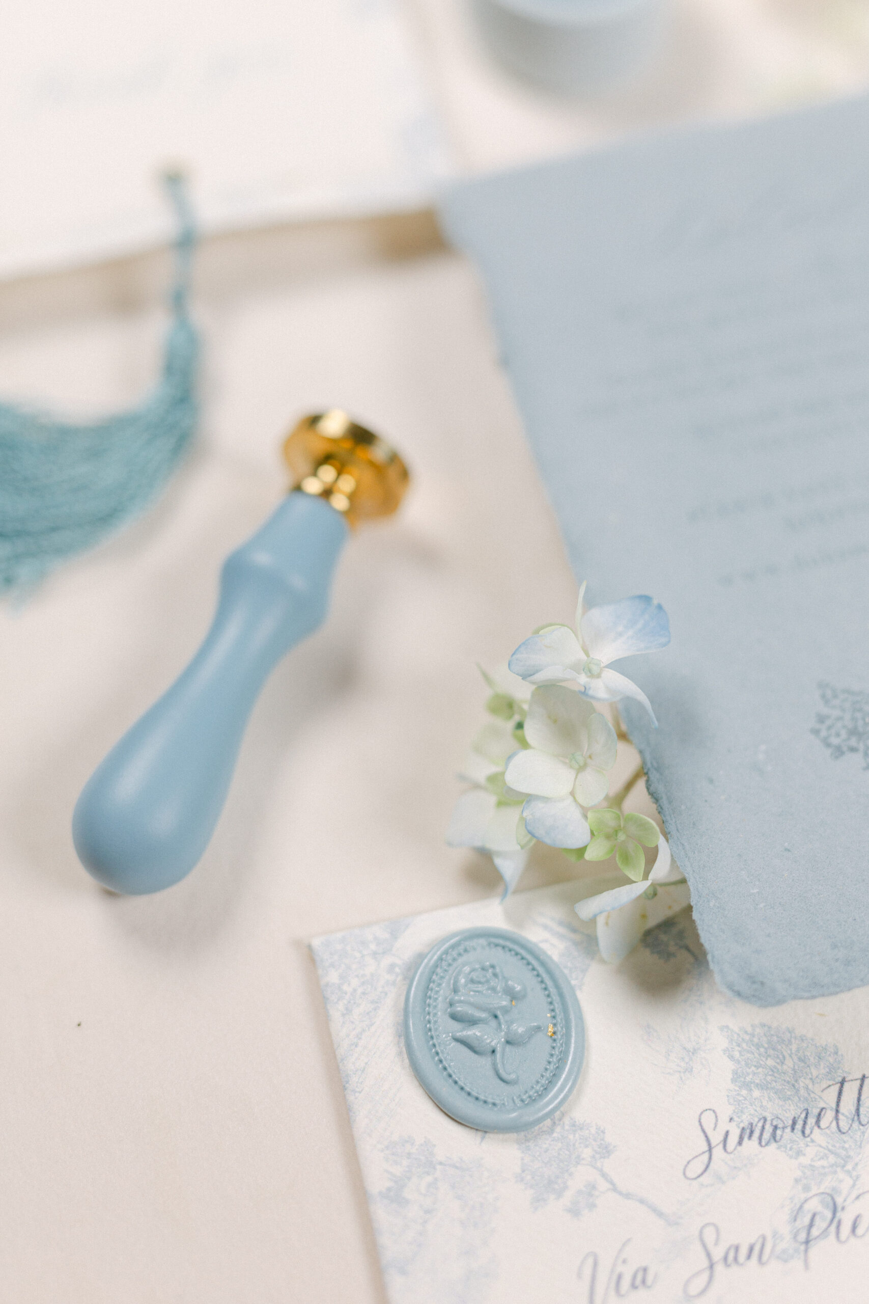 Top Highlights from the Wedding Flatlays Workshop in Athens by Fiorello Photography